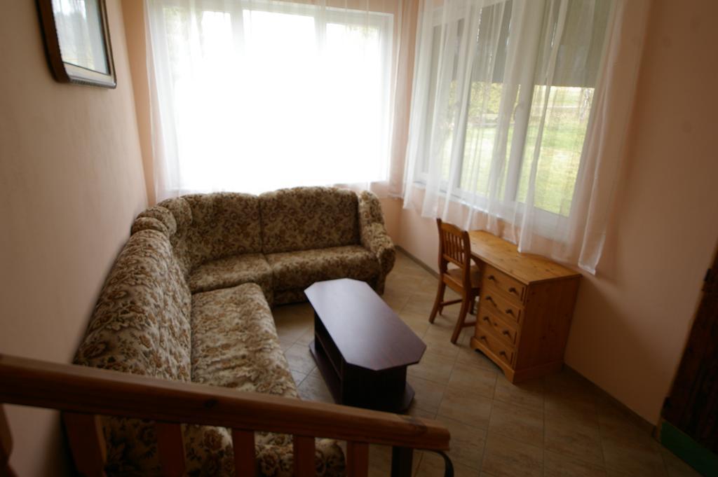 Penzion Mansky Dvur Dolni Zandov エクステリア 写真